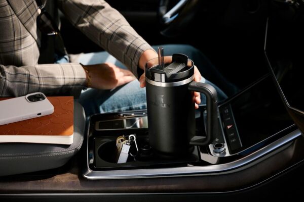 STANLEY Quencher H2.0 Tumbler with Handle and Straw 40 oz | Flowstate 3-Position Lid | Cup Holder Compatible for Travel | Insulated Stainless Steel Cup | BPA-Free | Cornflower Gloss - Image 16